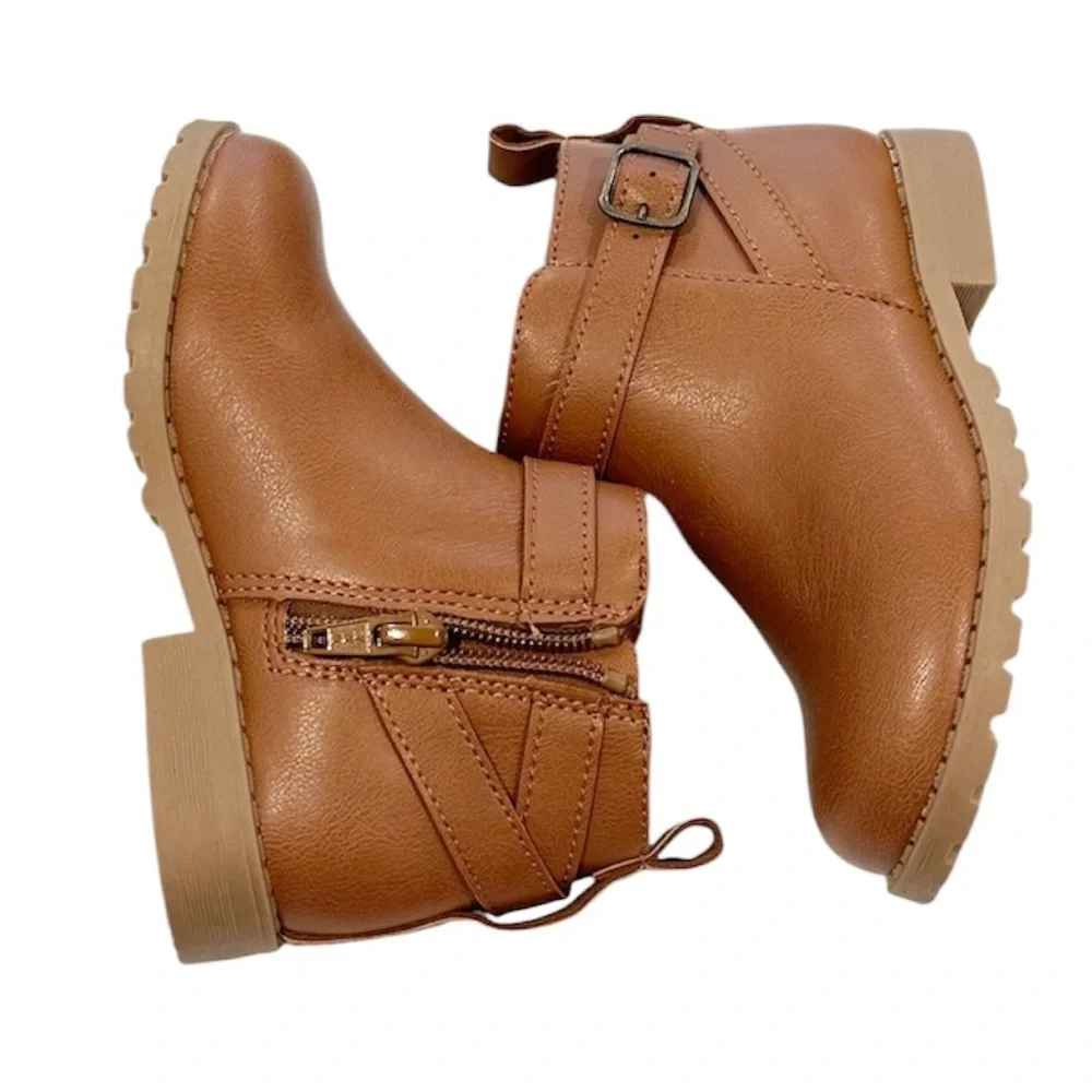 NWOT Old Navy Brown Zip Ankle Booties 9